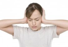 علل گرفتگی و درد گوش 47582.jpeg alt_text