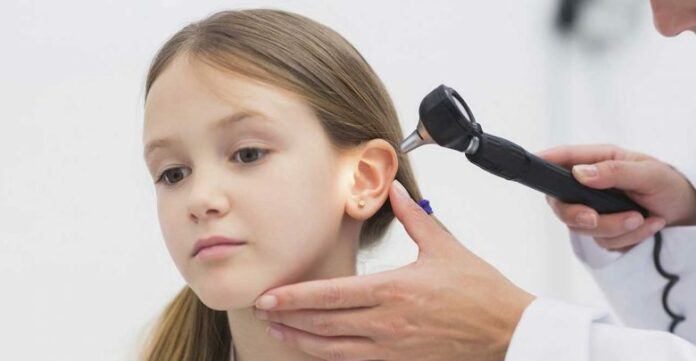 متخصص گوش و حلق و بینی