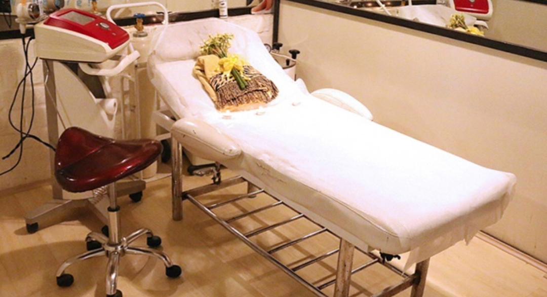 مطب دکتر ایمان اشراقی