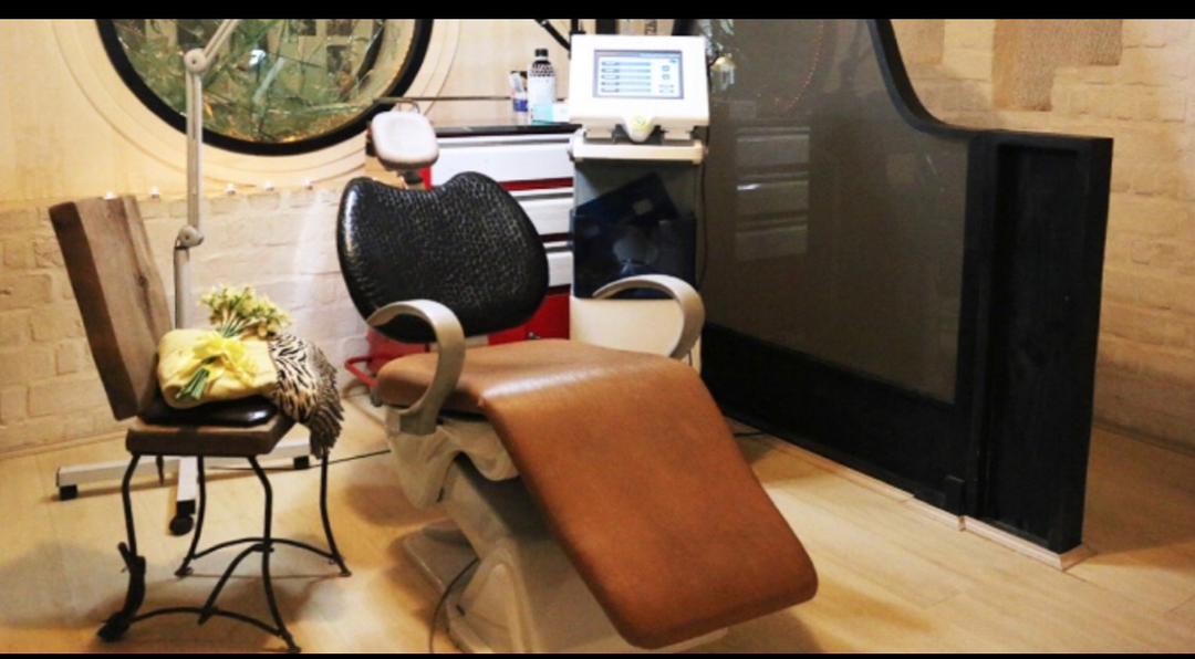 مطب دکتر ایمان اشراقی