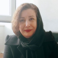  زهرا حسینیان